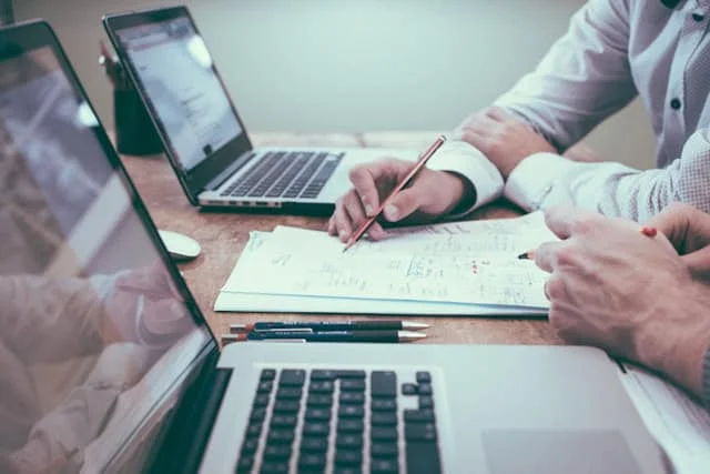 How to Turn an Idea Into a Venture: From Dream to Reality